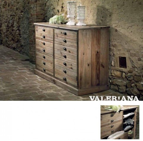 OLD WOOD COMMODE VALERIANA