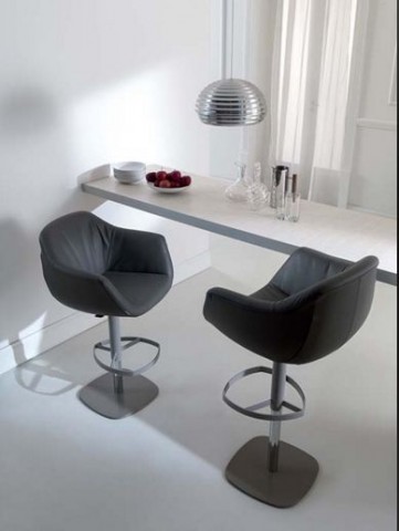 OZZIO TABOURET PIQUET