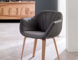 petits fauteuils design italien