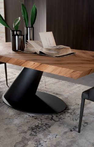 OZZIO TABLE THOR