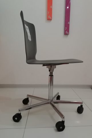 mobili mariani ivrea